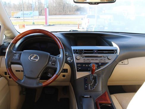 Used 2010 Lexus RX 450h AWD image 9