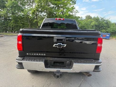 Used 2019 Chevrolet Silverado 2500 W/T w/ Snow Plow Prep Package AWD/4WD image 5