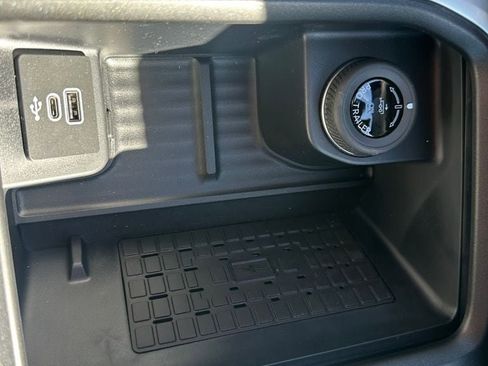 New 2025 Ford Expedition Tremor image 14