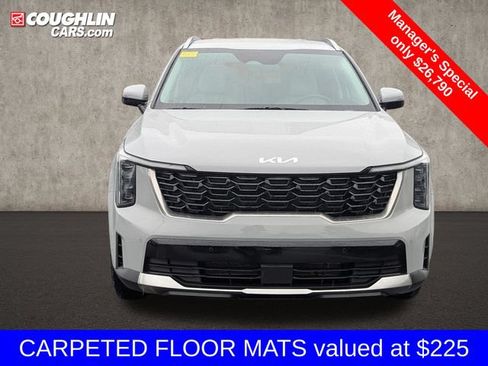 Used 2024 Kia Sorento S AWD/4WD image 2