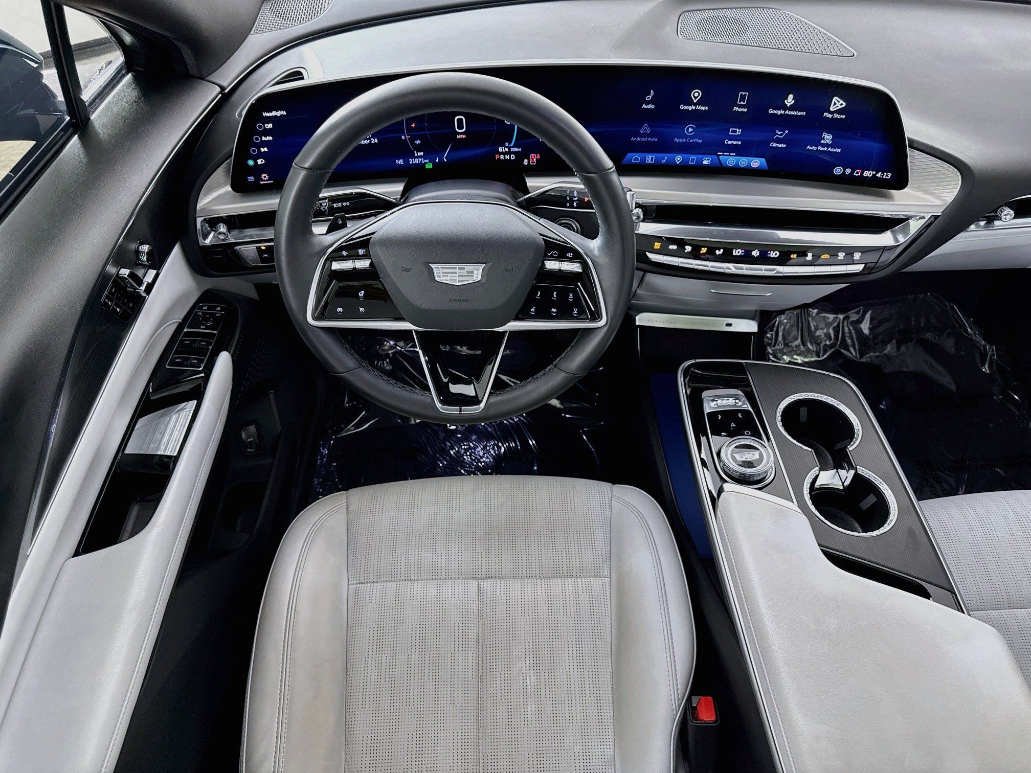 Used 2024 Cadillac Lyriq Luxury RWD image 25