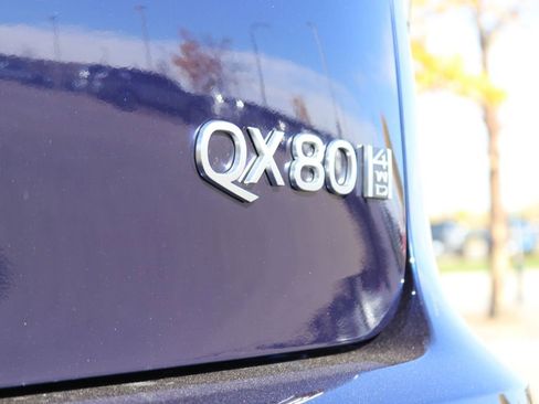 Certified 2025 INFINITI QX80 Sensory image 33