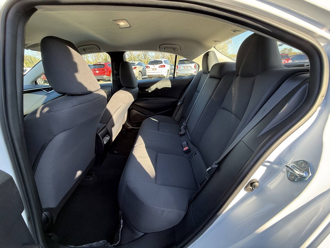 Used 2025 Toyota Corolla LE FWD image 22
