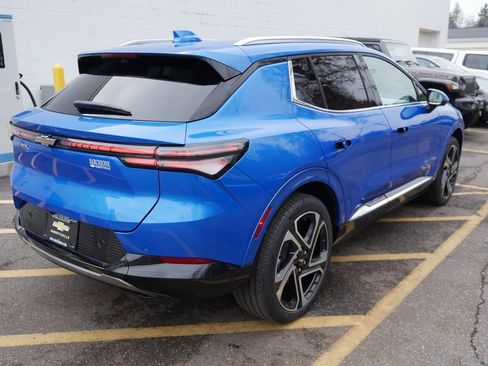 New 2026 Chevrolet Equinox EV LT image 7