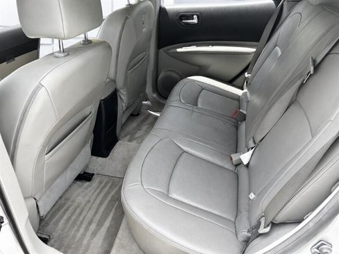Used 2009 Nissan Rogue SL w/ Premium Pkg AWD/4WD image 11
