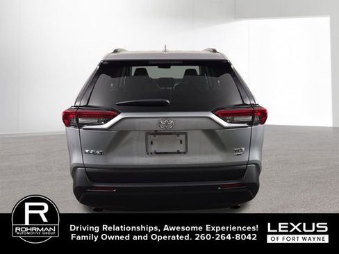 Used 2025 Toyota RAV4 XLE image 7