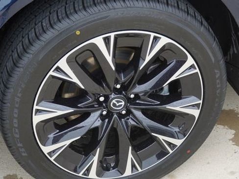 Used 2024 MAZDA CX-90 3.3 Turbo S w/ Premium Plus AWD/4WD image 11