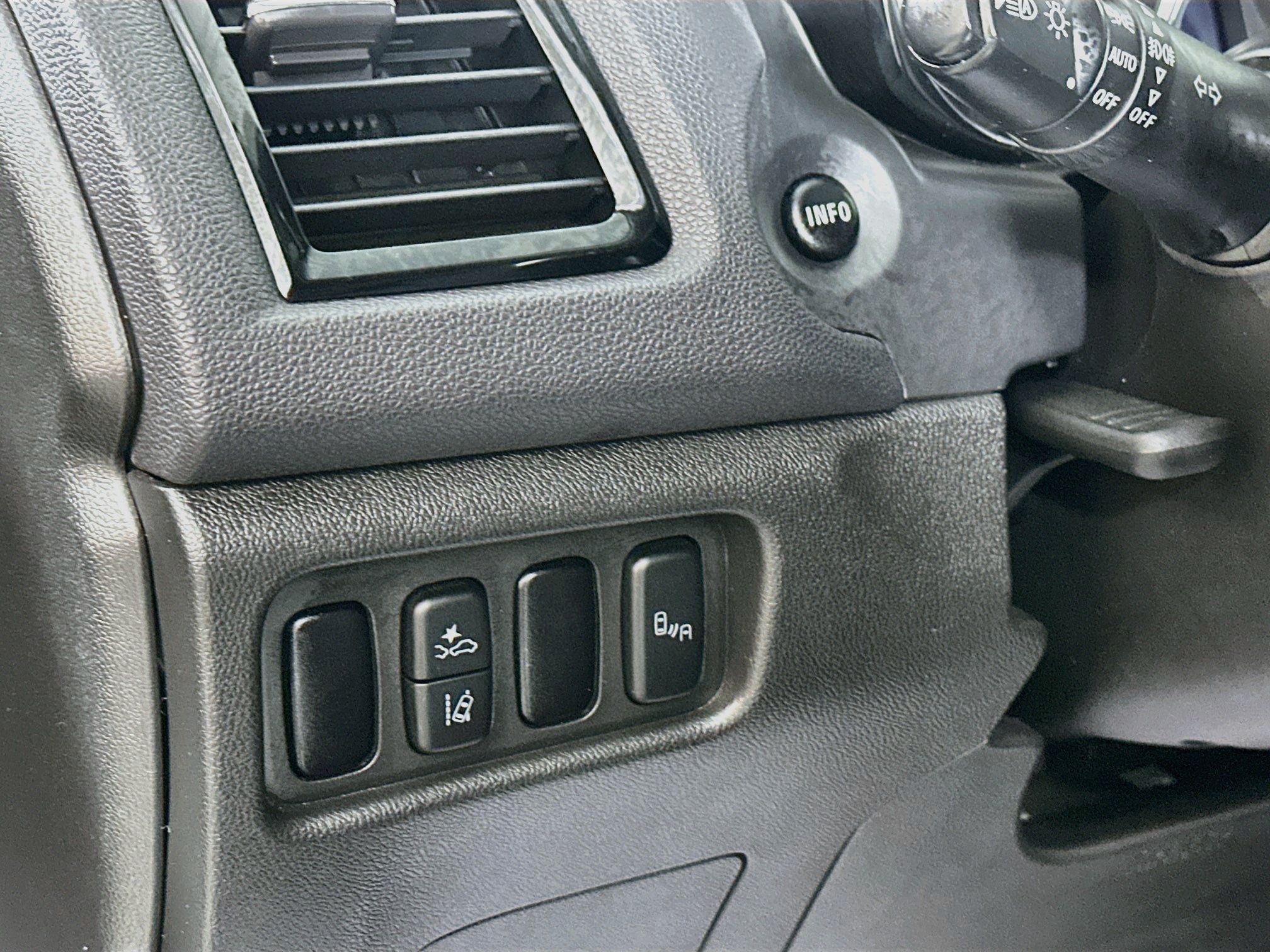 Used 2024 Mitsubishi Outlander Sport SE AWD/4WD image 10