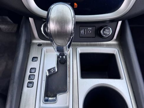 Used 2018 Nissan Murano SV AWD/4WD image 16