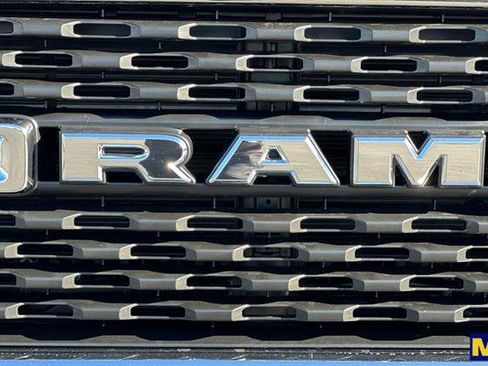 Used 2024 RAM 2500 Big Horn w/ Bed Utility Group image 9