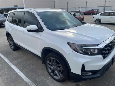 Used 2023 Honda Passport EX-L image 4