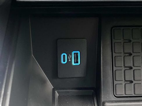 Used 2023 Ford F150 Raptor AWD/4WD image 27