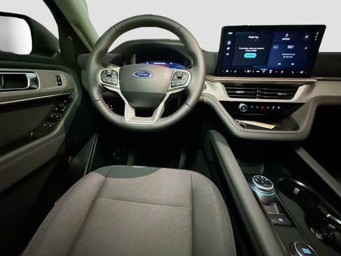 New 2026 Ford Explorer Active AWD/4WD image 28
