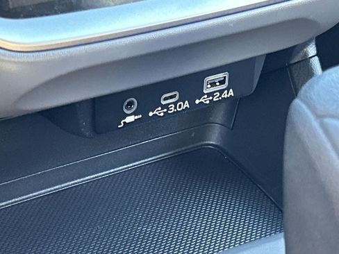 Certified 2024 Subaru Crosstrek 2.0i Premium w/ Crosstrek Mirror Package AWD/4WD image 24