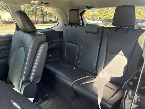 Used 2024 Toyota Grand Highlander XLE image 24