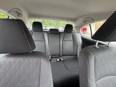 Used 2025 Toyota Corolla LE FWD image 33