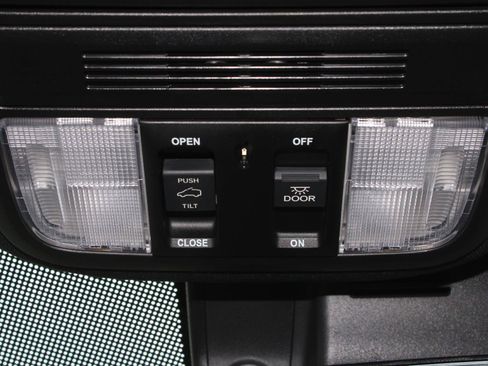 Used 2023 Honda Passport EX-L image 13