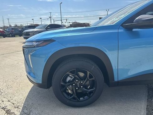 New 2026 Chevrolet Trax LT w/ Midnight Edition FWD image 33