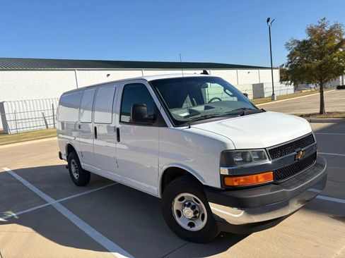 Used 2020 Chevrolet Express 2500 w/ Enhanced Convenience Package image 1