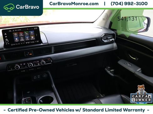 Used 2024 Honda Pilot Touring image 18