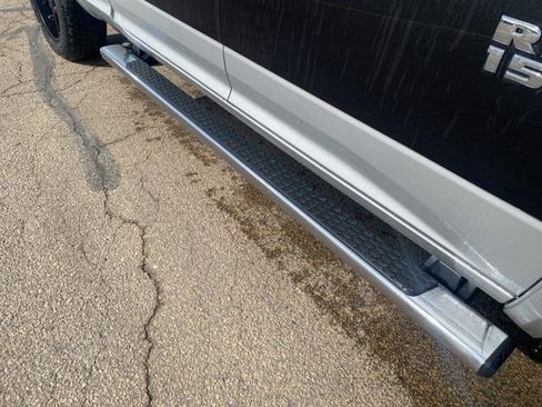 Used 2018 RAM 1500 Laramie image 4