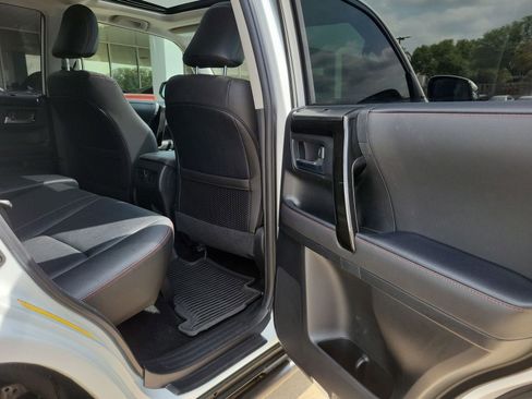 Used 2024 Toyota 4Runner TRD Off-Road Premium w/ Off Road Premium Plus Package image 27