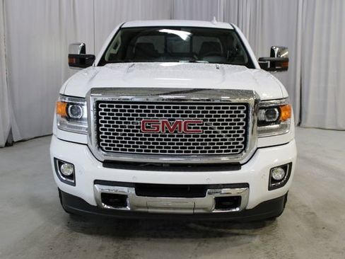 Used 2016 GMC Sierra 2500 Denali w/ Duramax Plus Package image 31
