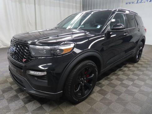 Used 2024 Ford Explorer ST w/ Technology Package AWD/4WD image 6