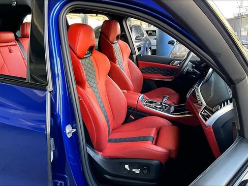 Used 2022 BMW X5 M w/ Executive Package image 8