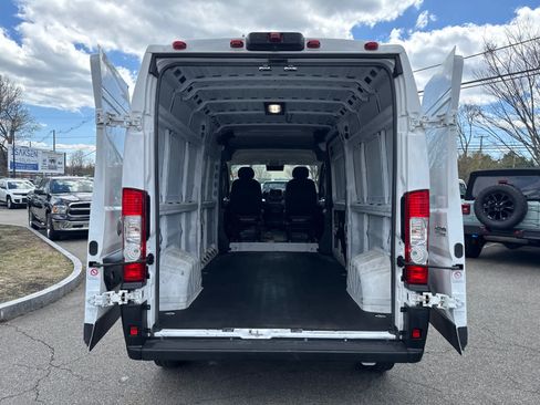 Used 2023 RAM ProMaster 2500 FWD image 30