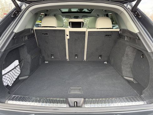 Used 2025 Audi Q5 Premium Plus w/ Premium Plus image 26