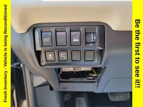 Used 2019 Subaru Ascent Limited w/ Popular Package #3 AWD/4WD image 31