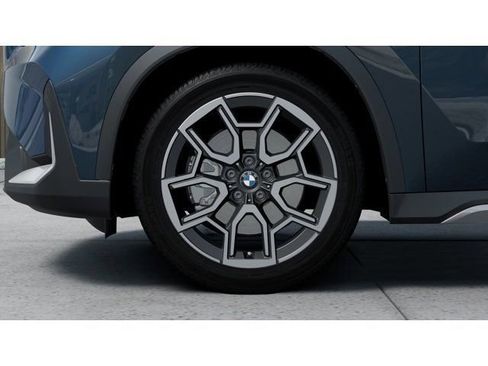 New 2026 BMW X1 xDrive28i w/ Convenience Package AWD/4WD image 7