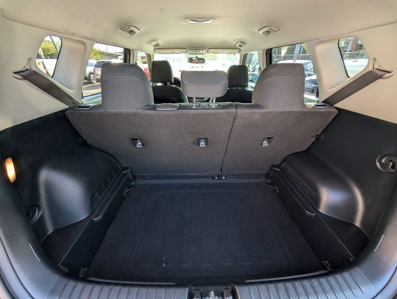 Used 2022 Kia Soul LX FWD image 19