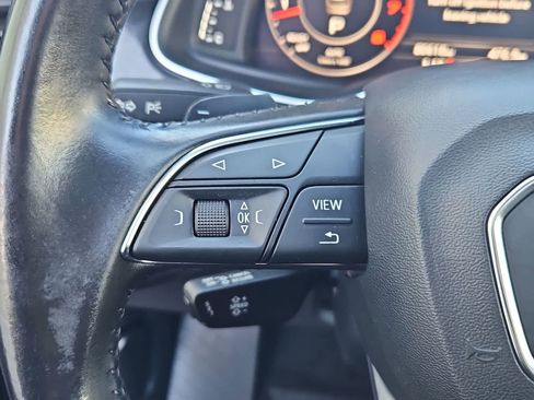 Used 2017 Audi Q7 3.0T Premium Plus w/ Premium Plus Package AWD/4WD image 24