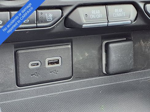 Used 2023 Chevrolet Tahoe High Country AWD/4WD image 28
