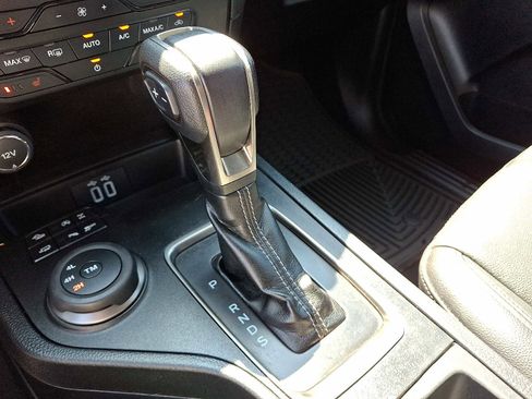 Used 2021 Ford Ranger Lariat w/ Equipment Group 501A High image 16