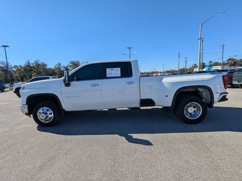 Used 2024 Chevrolet Silverado 3500 LTZ w/ LTZ Convenience Package image 6
