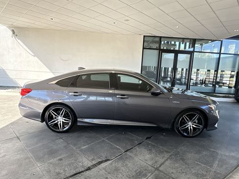 Certified 2021 Honda Accord Touring image 24