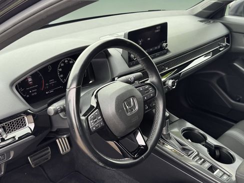 Used 2022 Honda Civic Sport image 14