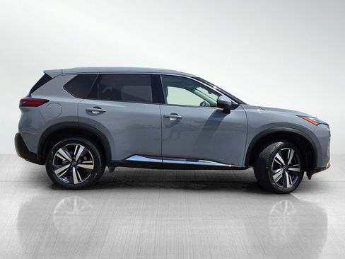 Used 2023 Nissan Rogue Platinum w/ Platinum Premium Package AWD/4WD image 3