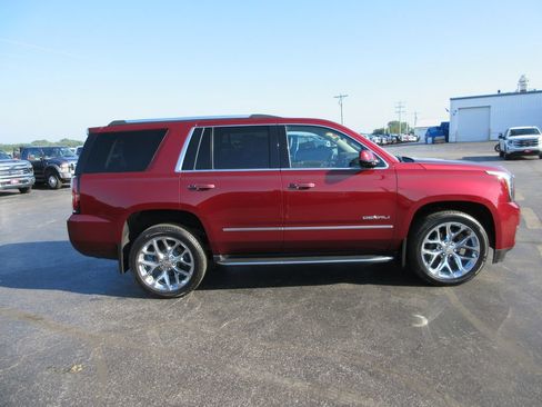 Certified 2020 GMC Yukon Denali w/ Open Road Package AWD/4WD image 5