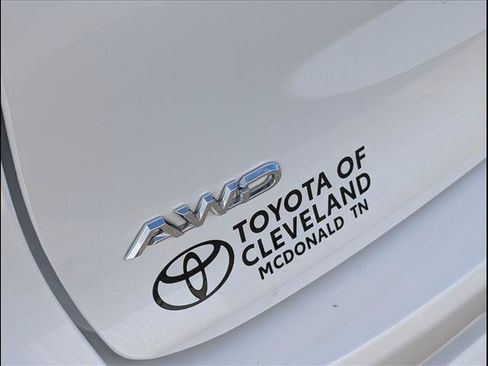 Used 2023 Toyota Crown AWD/4WD image 8