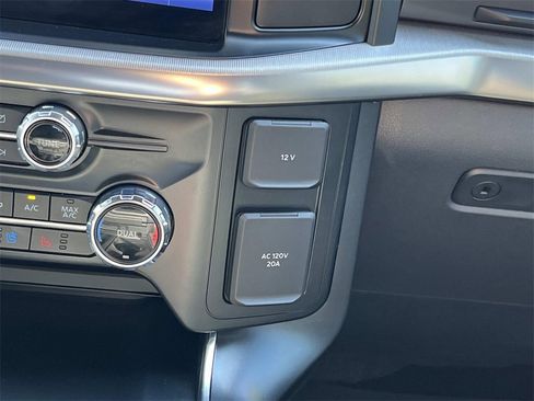 Used 2023 Ford F150 Raptor image 21