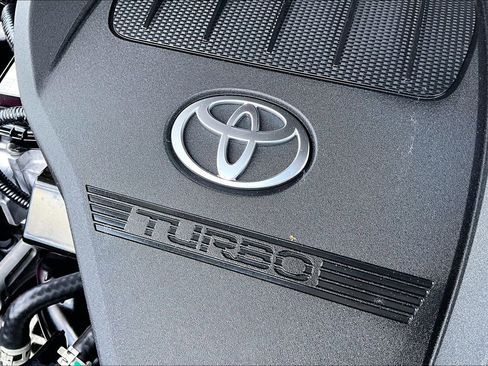 Used 2024 Toyota Grand Highlander FWD image 30