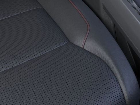 New 2026 Ford F350 Lariat w/ Black Appearance Package image 16