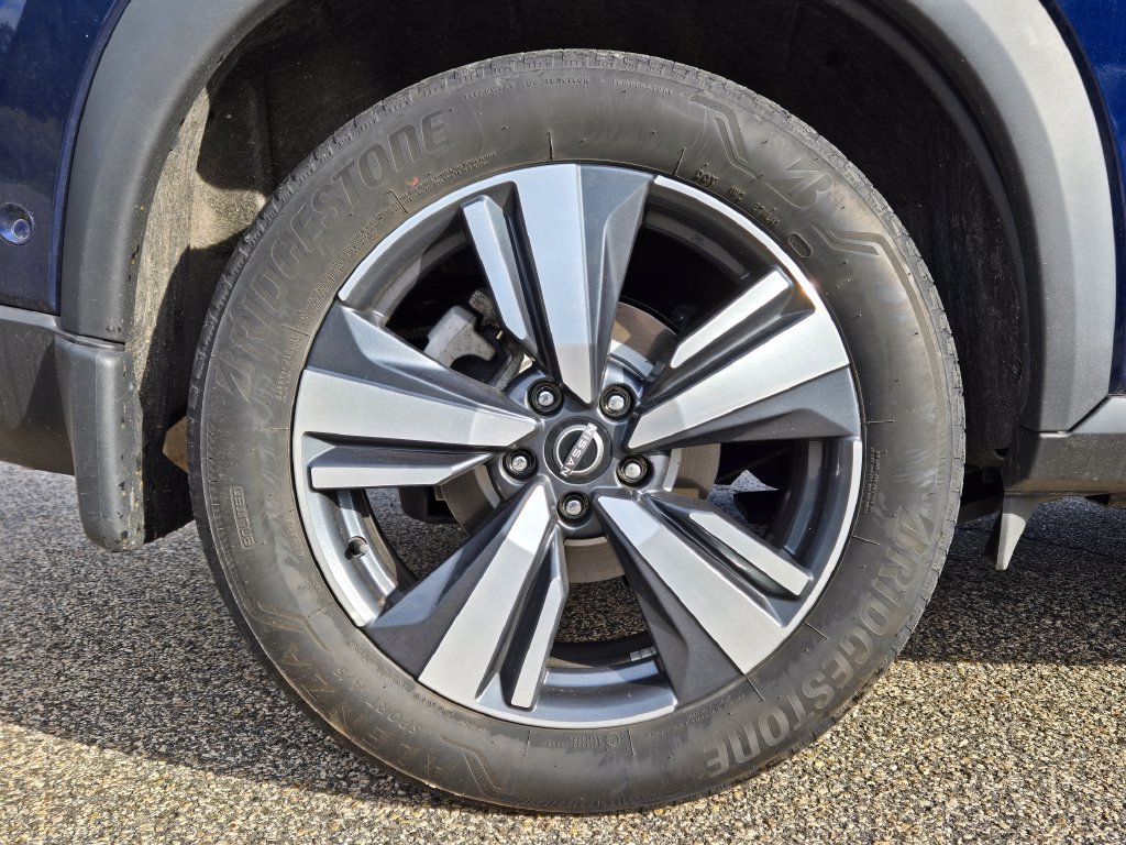 Used 2024 Nissan Rogue SL w/ SL Premium Package AWD/4WD image 10