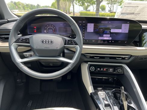 Used 2026 Audi Q5 Premium Plus AWD/4WD image 19