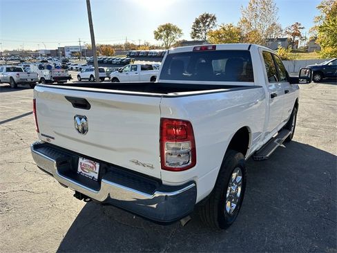 Used 2024 RAM 2500 Big Horn w/ Bed Utility Group image 6