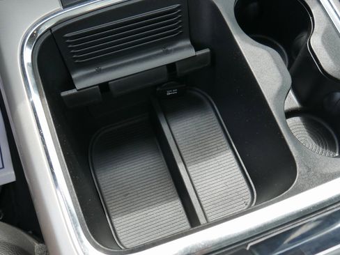 Used 2017 RAM 2500 Laramie w/ Sport Appearance Group image 44